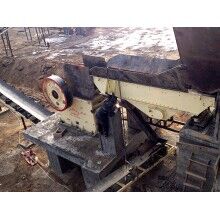 小型顎式破碎機，霸氣側漏碎石子